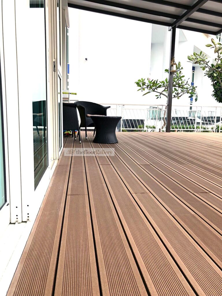 Plastic-Decking.jpg