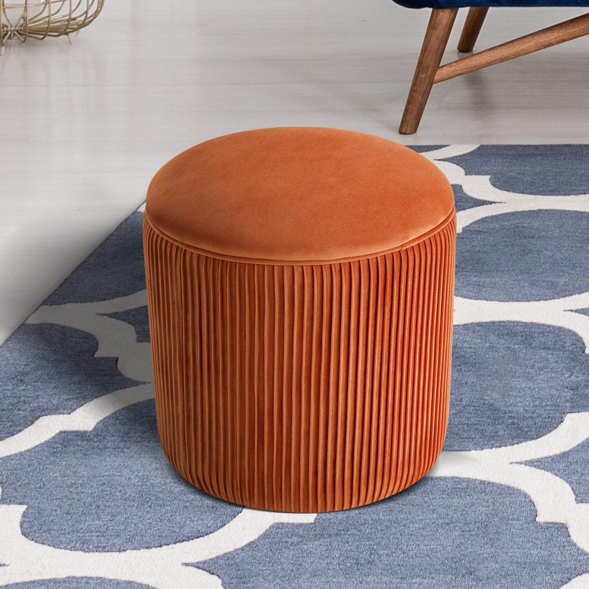 Pouf ottoman usage at home