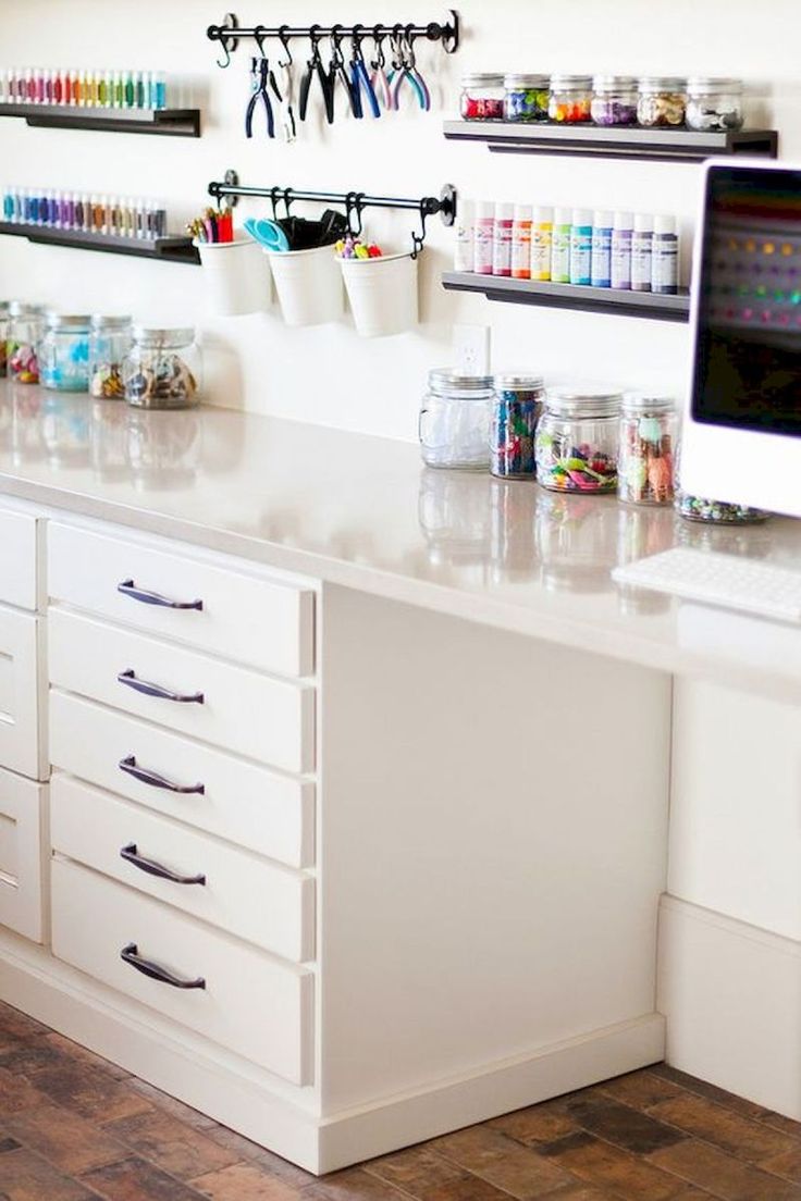 30 Awesome Craft Rooms Design Ideas (27