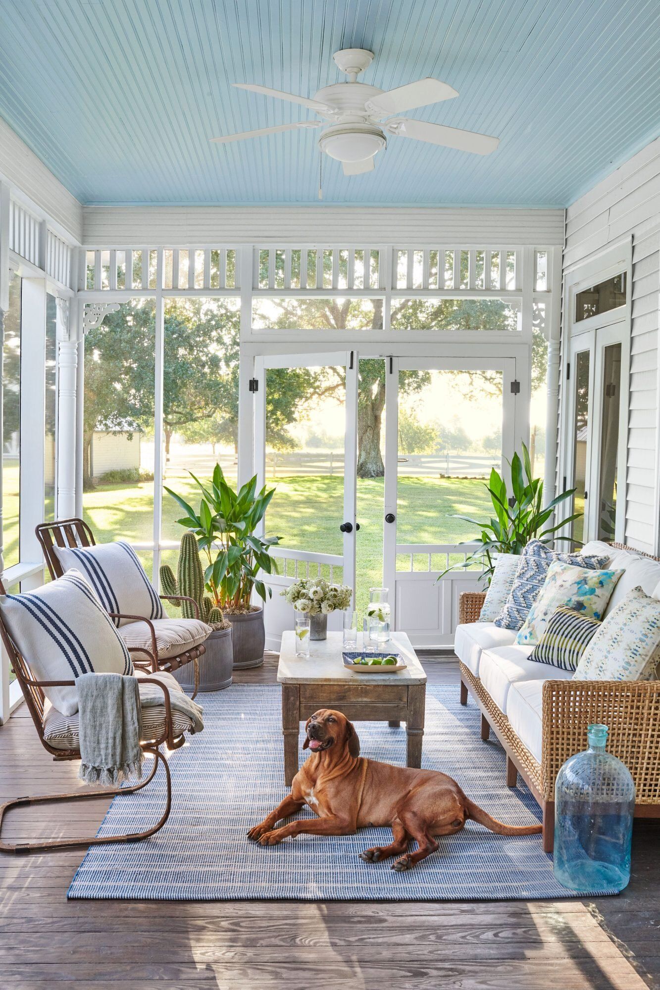 Explore the Functionality of a
Porch by Building a Screen Porch for your home