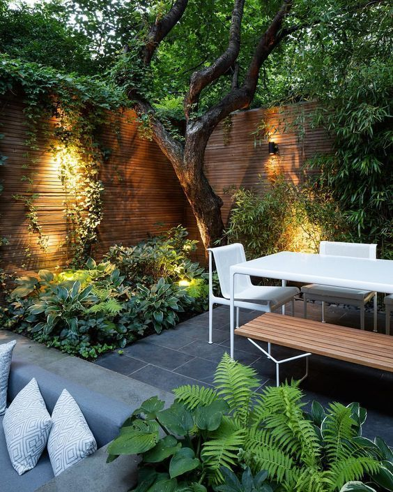 Small garden design tips of
new gardeners