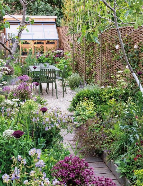 Small garden design ideas that
every garden can utilize