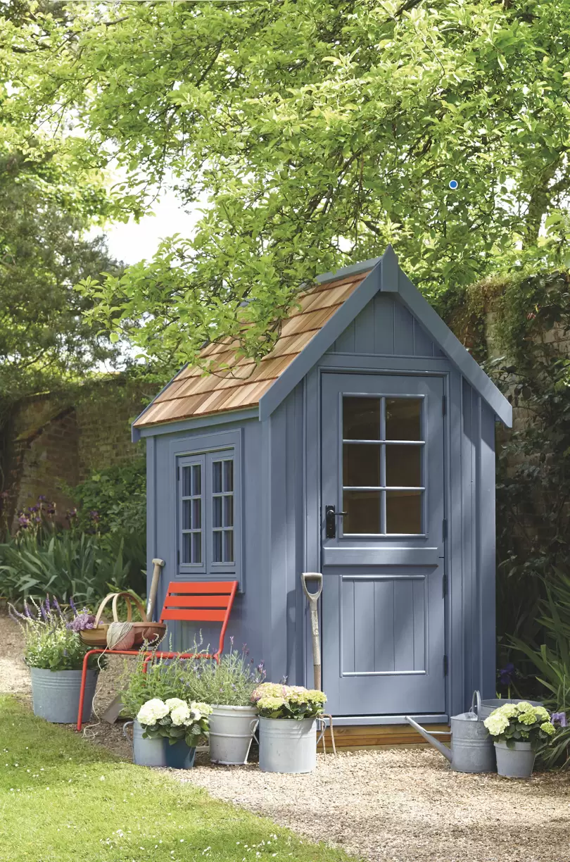 Tips of putting up a Small
shed