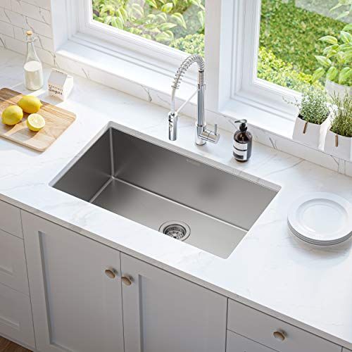 Stainless steel kitchen sinks: the best choice for a modern home