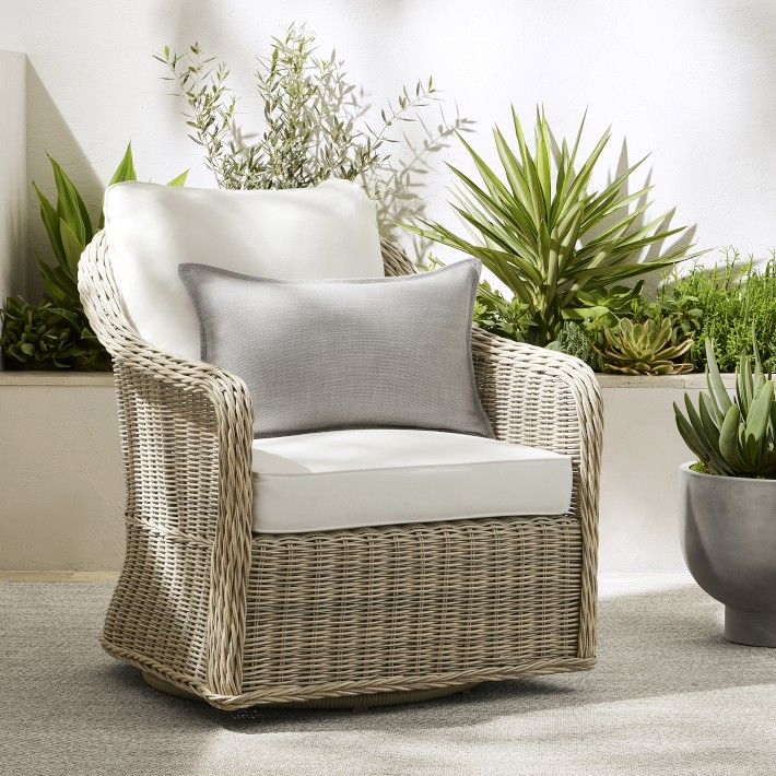 Swivel in Style: Choosing the Right
Swivel Patio Chairs