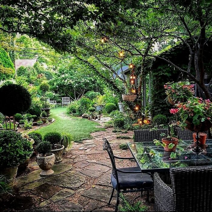 Factors to consider when it
comes to backyard landscaping