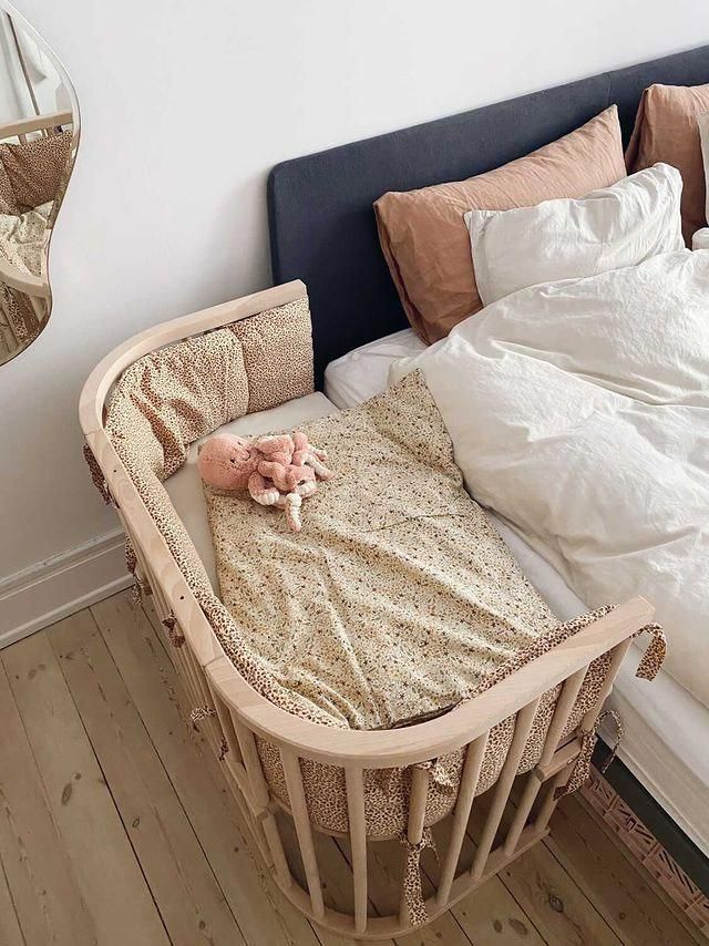 Cozy Comfort: Tips for Choosing the Right
Bedside Crib