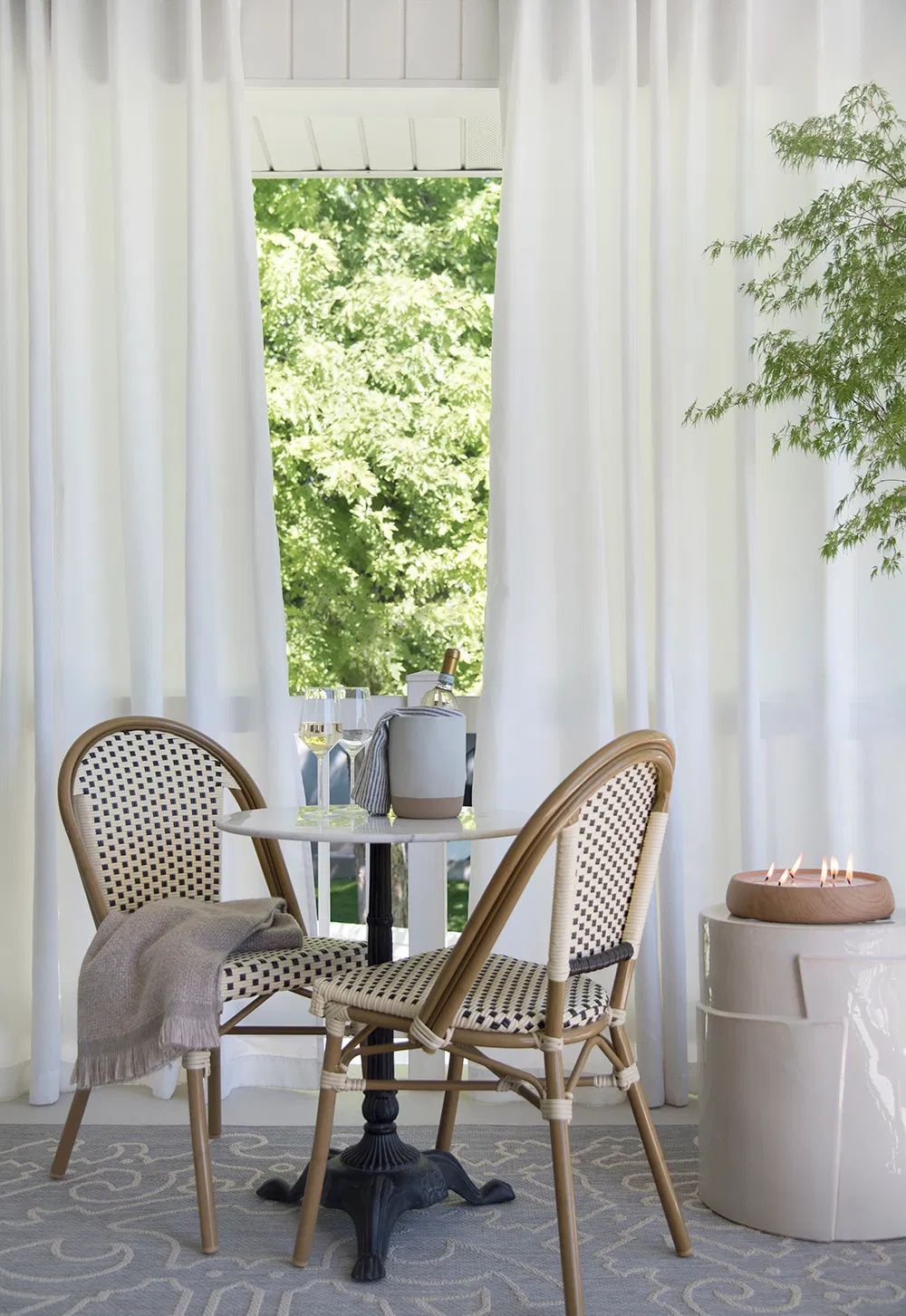 How to Make Bistro Set
Comfortable and Beautiful