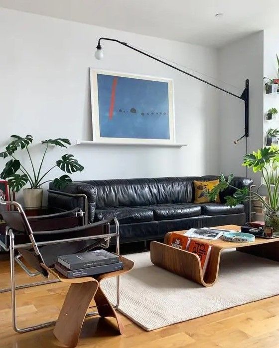 How Can You Choose the Perfect
Black Leather Sofa