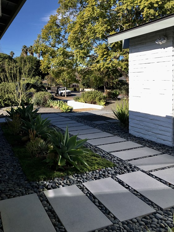 Advantages offered by concrete
pavers