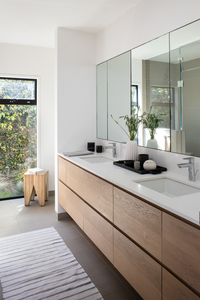 Advantages of a modern bathroom vanity