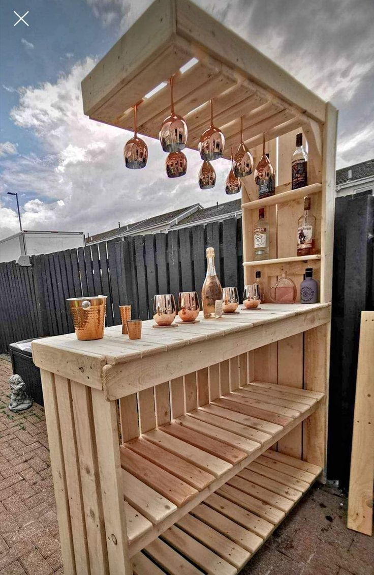 Designing the Perfect Outdoor Bar: Tips for Creating an Inviting and Functional Space