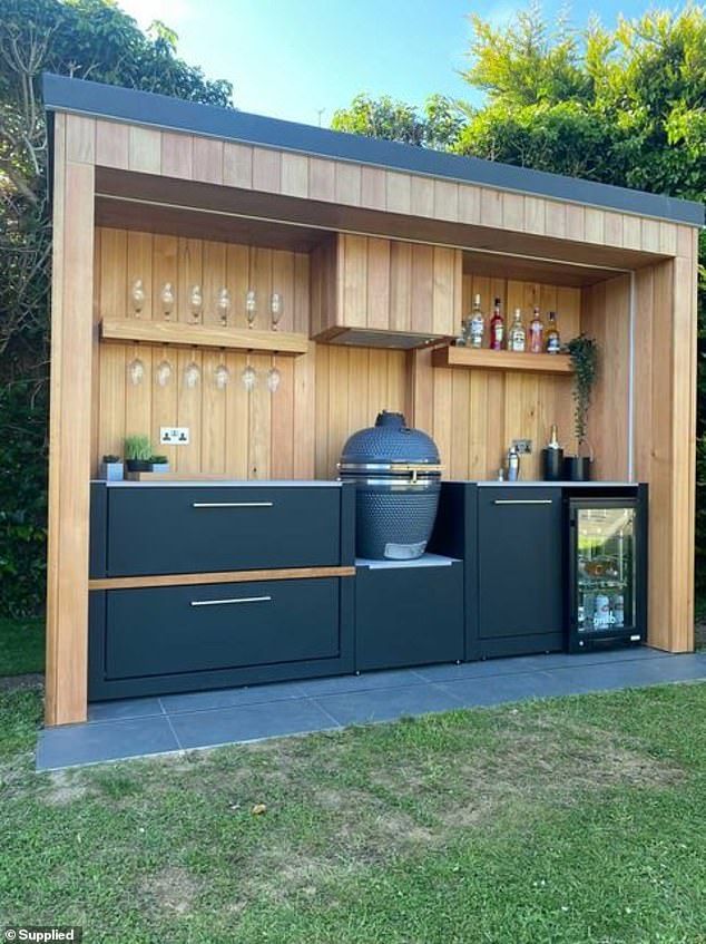 outdoor-kitchens.jpg