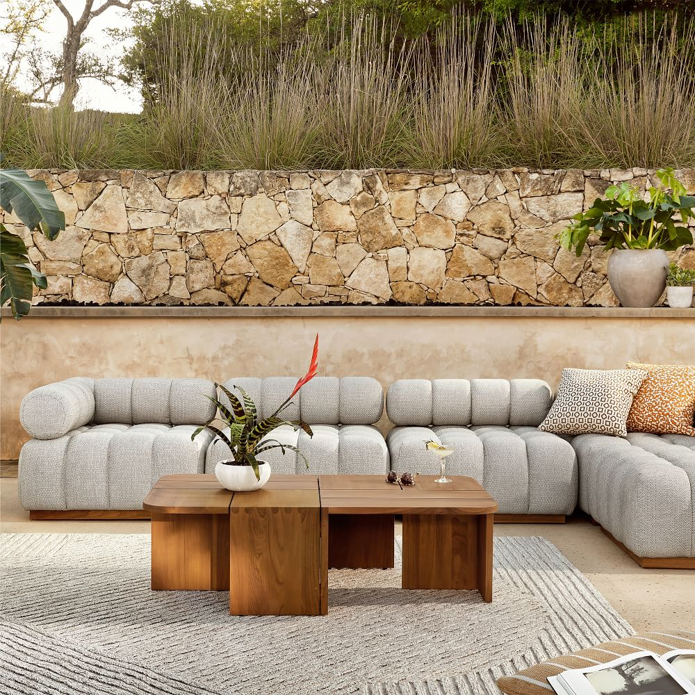 Who is the best supplier of
outdoor sectionals?