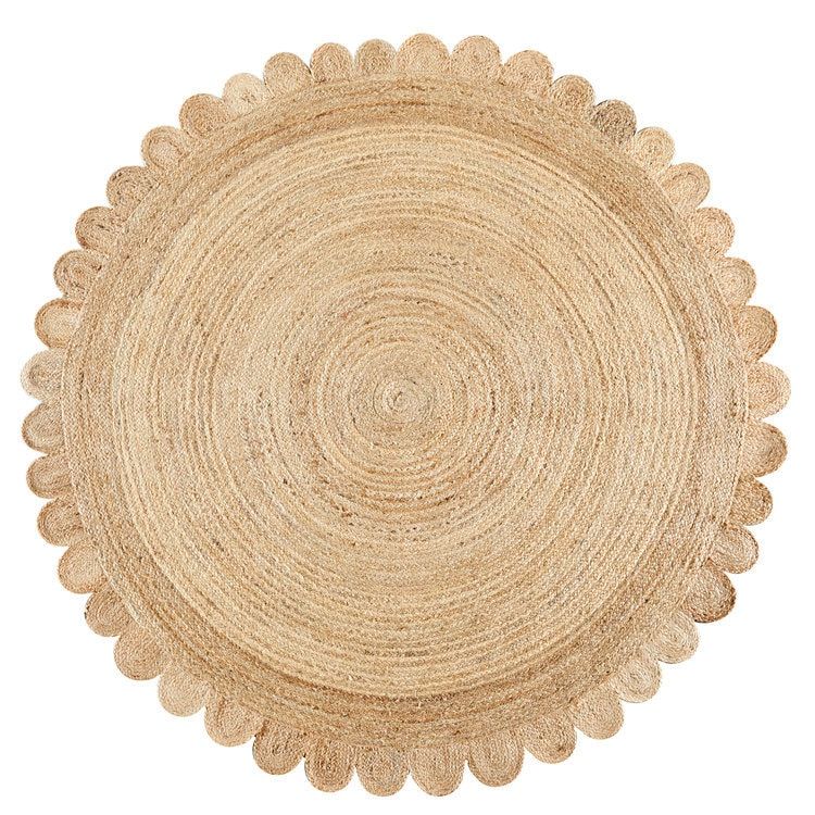 Using the round jute rug for
better looking living rooms