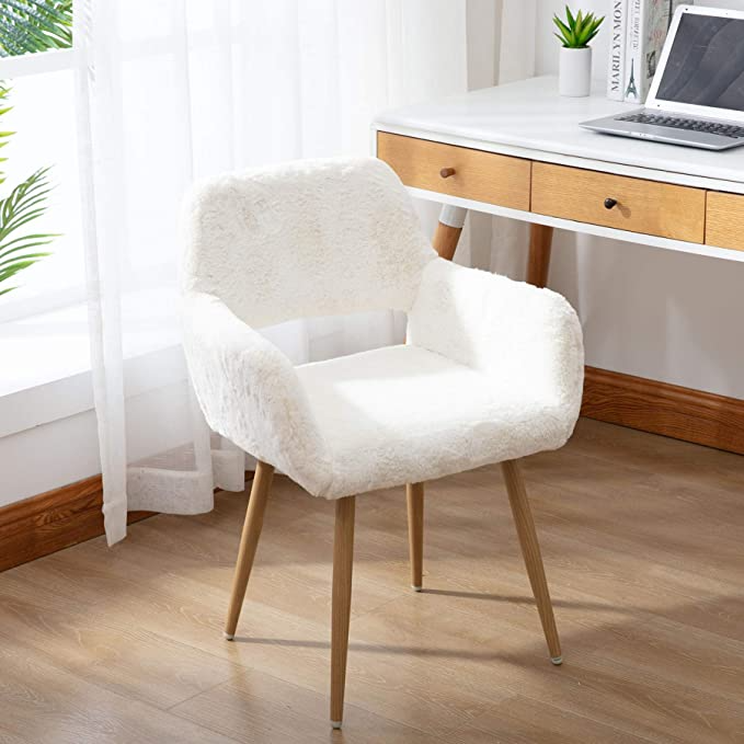 Small Bedroom Chairs with arms
in Trend