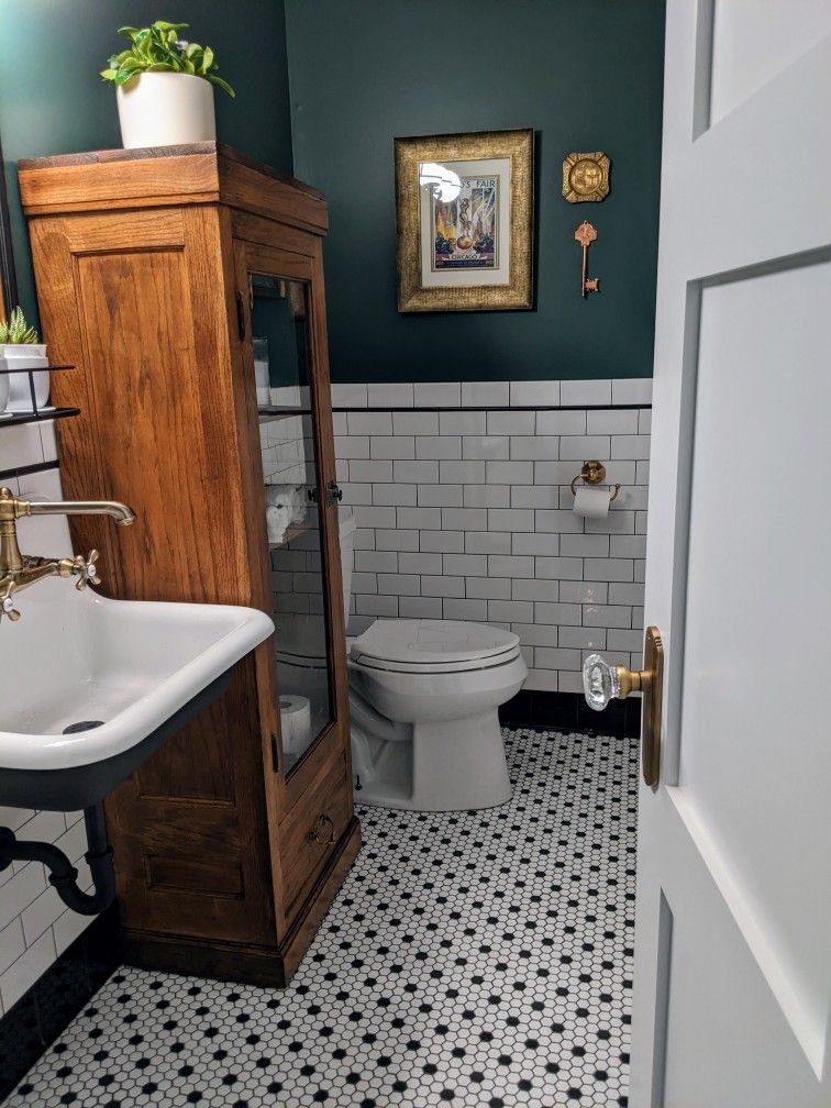 Contemporary subway tile bathroom