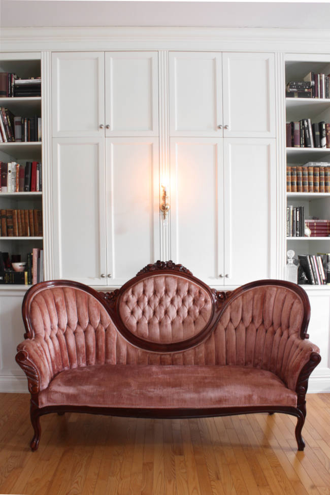 Complete Your Living Room With
The Victorian Sofa