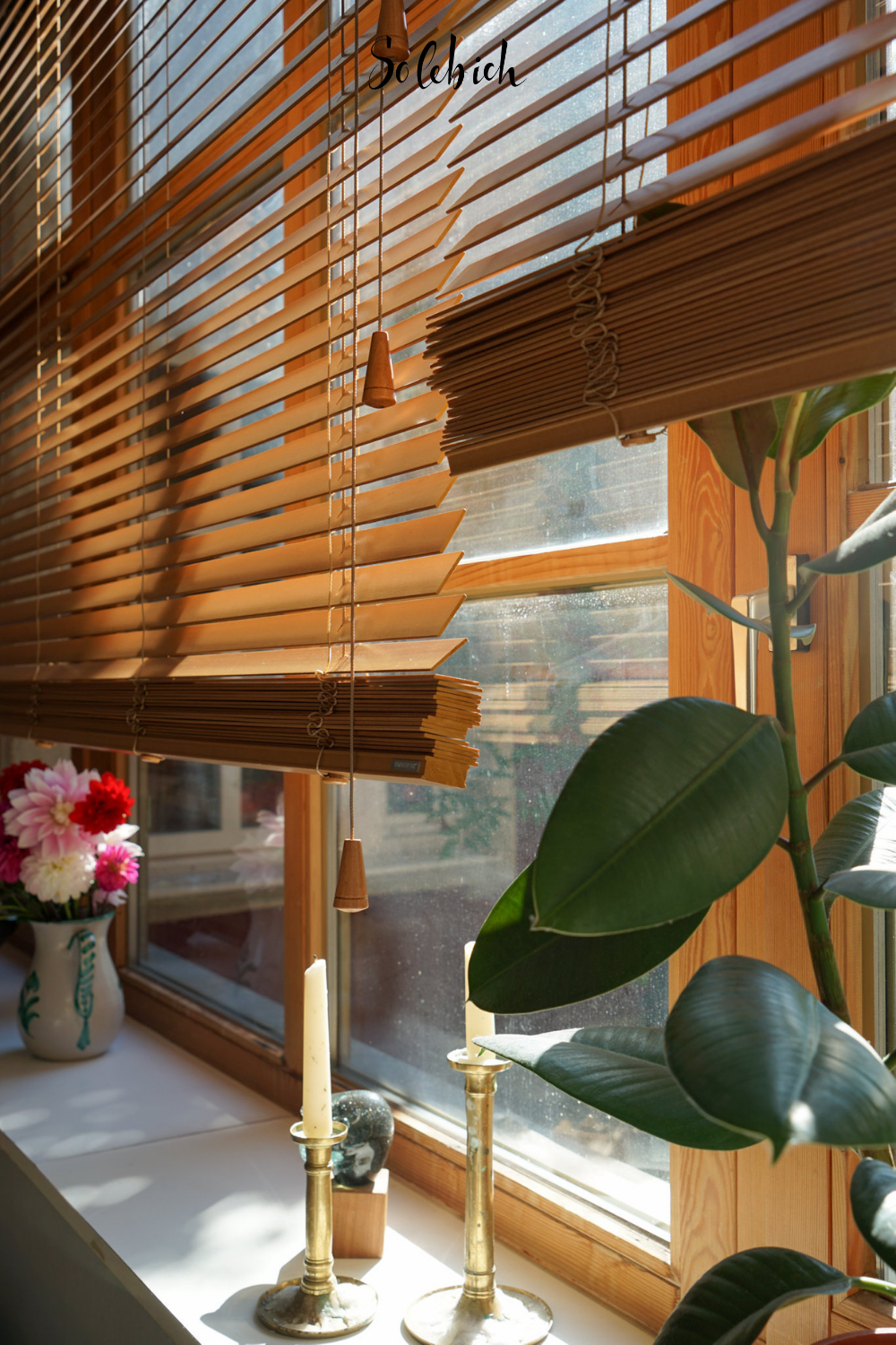 Make it a Natural Fit for your
windows by using wood blinds