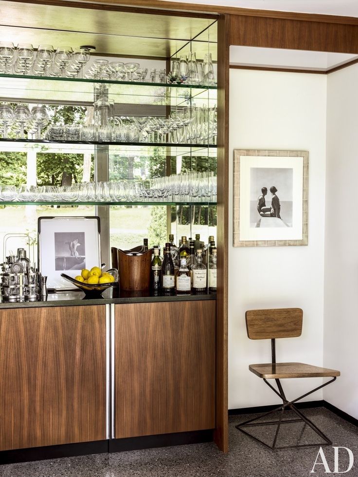 21 Home Bars That Are Outfitted for Entertaining