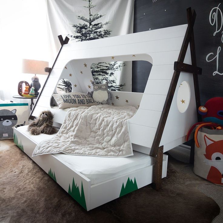 This DIY Bed Lets Kids Feel Like They're Camping All Year