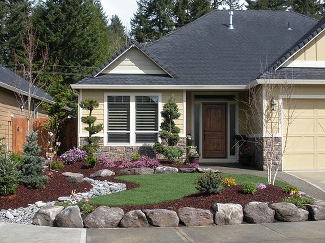 Easy landscaping ideas in front of the house
