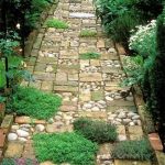 32 natural and creative stone garden path ideas gardenoholic | gardenoholic IIHCEEE