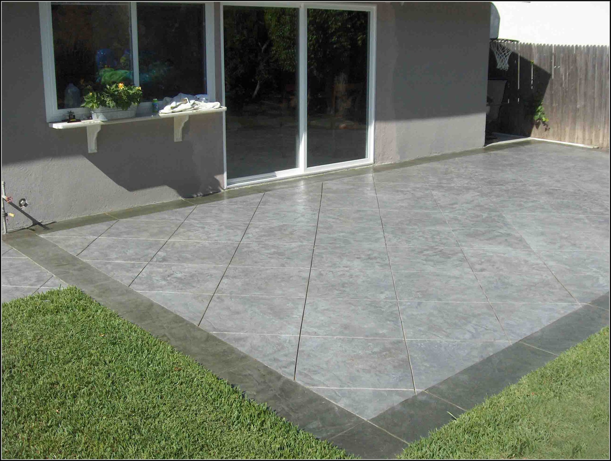 backyard cement patio ideas avatar DEBUCPH