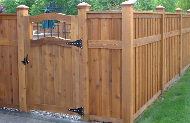 backyard fence ideas privacy fence paradise restored landscaping portland, or GBQNXBV