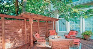 deck privacy screen photo by: hickory dickory decks WVVBXAF