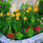 flower garden designs easy+front+yard+flower+beds | small-front-yard-landscape-design -with-colorful-flower-garden EHJEHBL