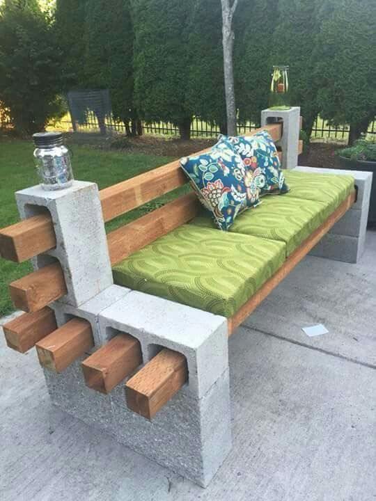 patio benches boards and cement blocks to create a seating area...pretty cool. XPPBMXI