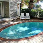 small backyard pools 19 swimming pool ideas for a small backyard (18) IUNWJKX