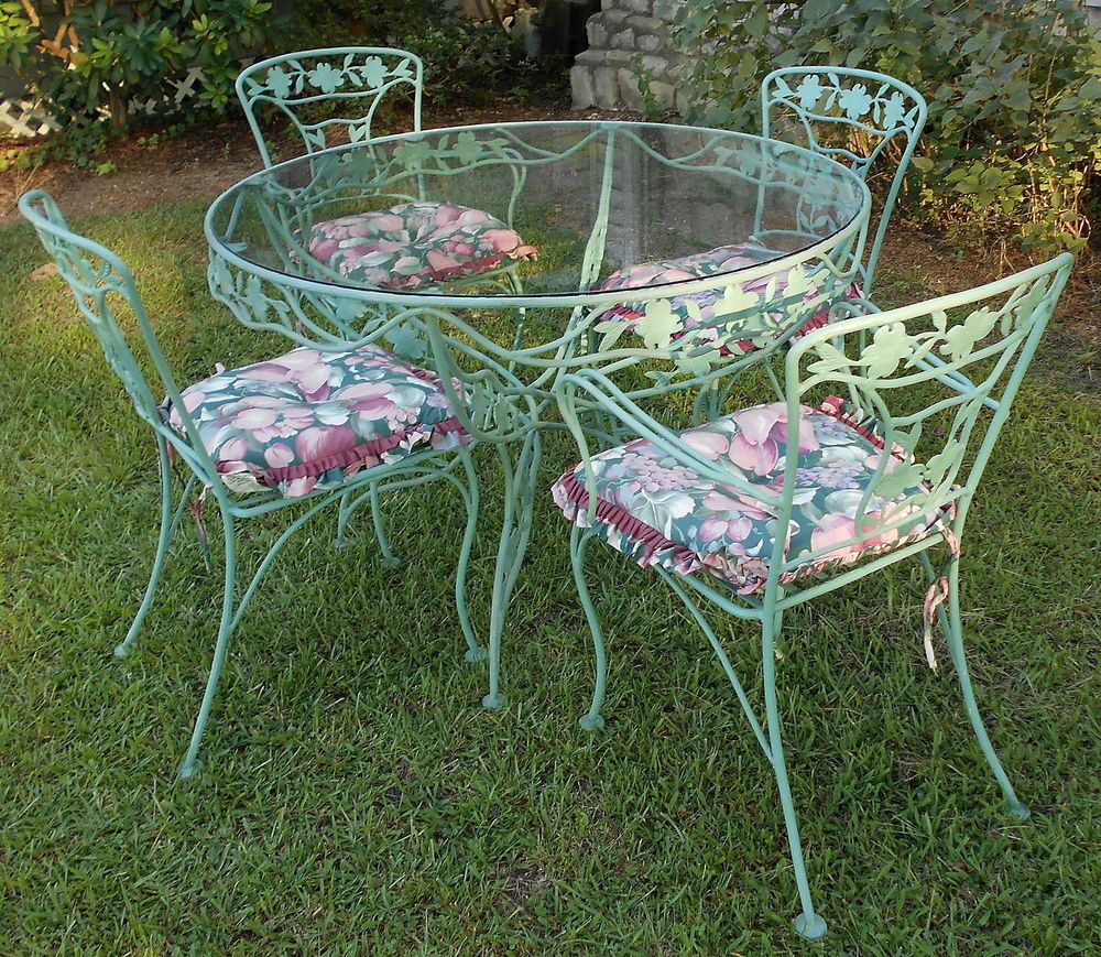vintage patio furniture vintage wrought iron patio set dogwood blossoms u0026 branches sage green 8 QLYBCOY