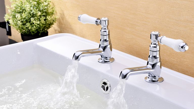 How to choose the best bathroom taps | Real Homes