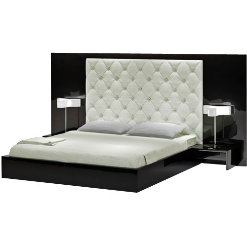 Make Your Bedroom Exquisite
  With A Double Bed