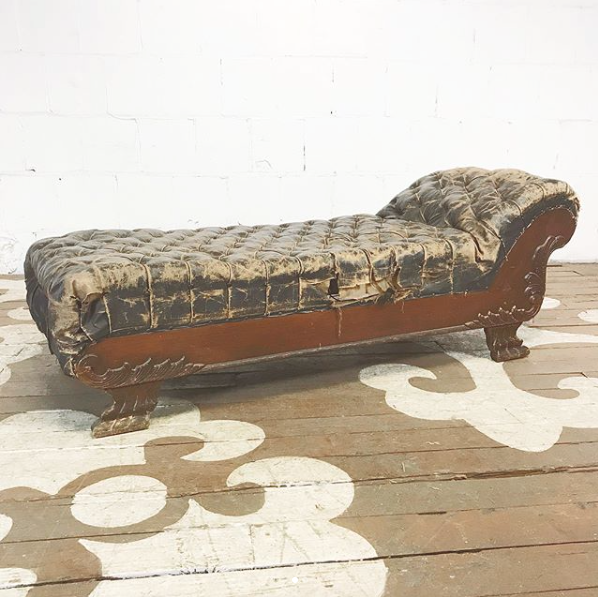 Antique Fainting Couch u2014 Chairloom