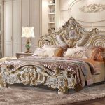 European Style Solid Wood Bed French Furniture, Luxurious Solid Wood