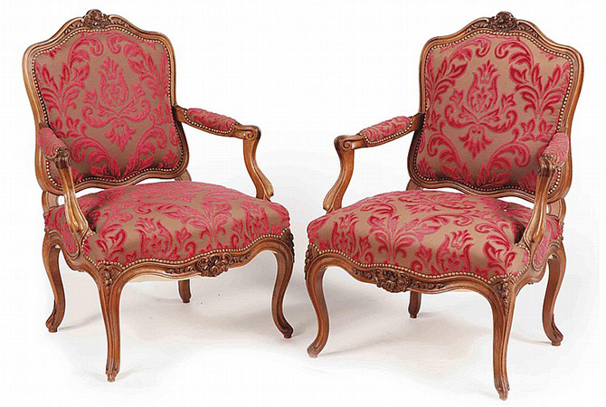 How You Can Furnish Your Home
  with French Furniture