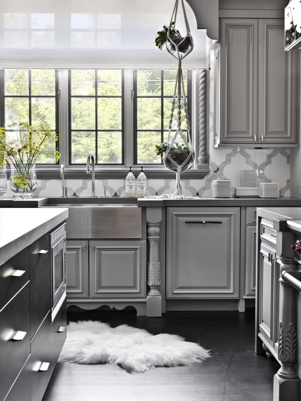 Beautify Your Kitchen With The
  Kitchen Backsplash Tile