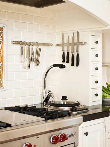 30 Quick and Easy Ideas for Kitchen Organization | Midwest Living