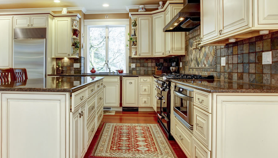 Kitchen Remodeler Tips for Functional and Beautiful Kitchens