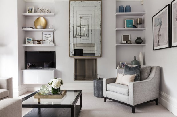 9 Tips for Styling Your Living Room Shelves Like a Pro