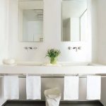 25 Best Modern Bathrooms - Luxe Bathroom Ideas with Modern Design