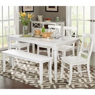 Feeling The serenity of white
  dining room table