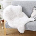 Amazon.com: HAOCOO Faux Fur Rug White Shag Fuzzy Fluffy Sheepskin
