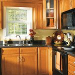 Maple Cabinets in Traditional Kitchen - Aristokraft