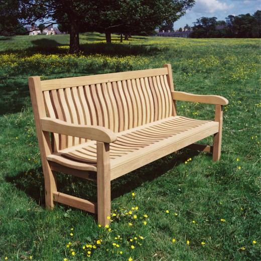 Wood Preserves and Caring for Outdoor Wooden Furniture | Dengarden