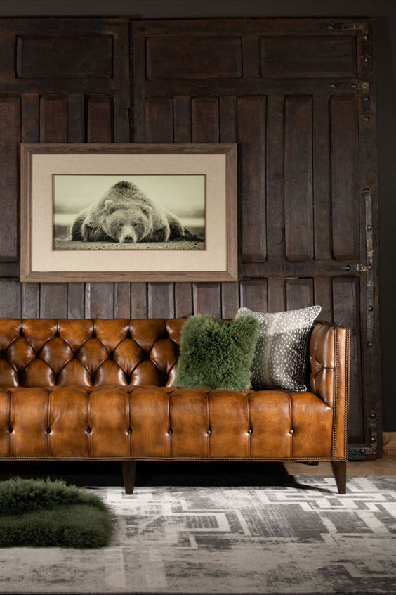 Mixing Classic and Contemporary: Decorating with a Chesterfield Sofa