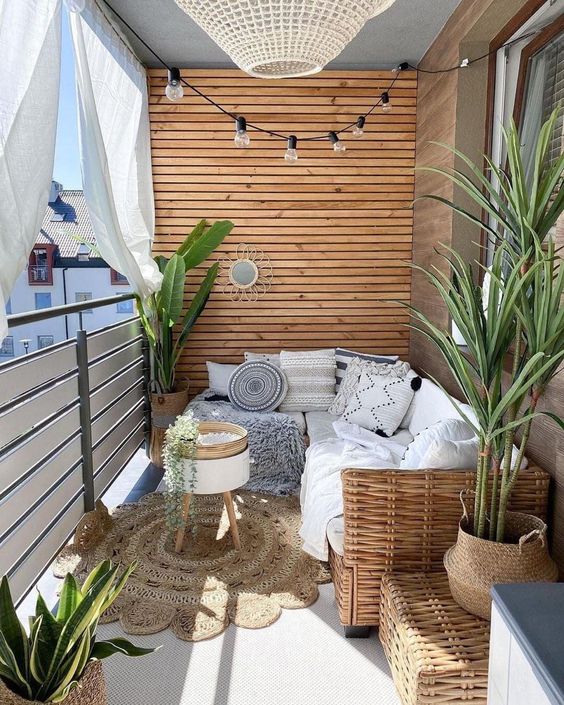 Smart Design Solutions for Small Balconies: Create Your Perfect Outdoor Nook